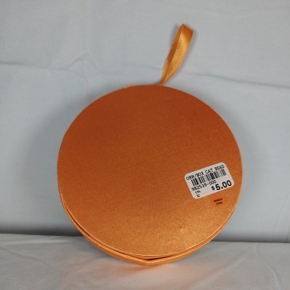 Halloween Gift Boxes - Sold as Lot of 36. Mix of 21 Ghost and 15 Cat Boxes - Picture 5 of 9